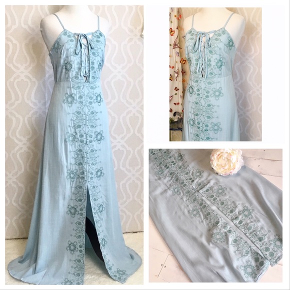 Dusty Blue Sleeveless Slit Maxi Dress - Picture 5 of 8